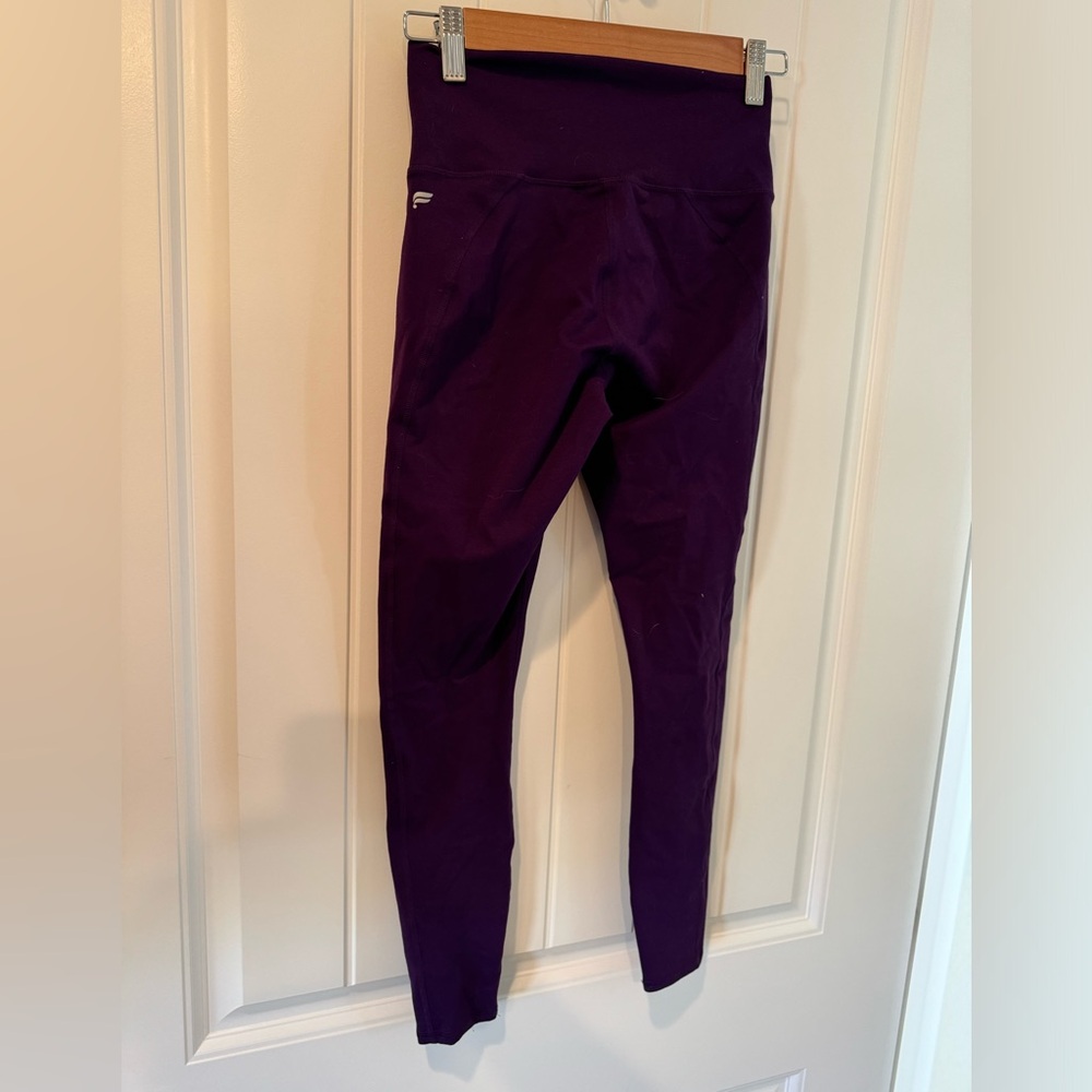 Fabletics purple compressive leggings
